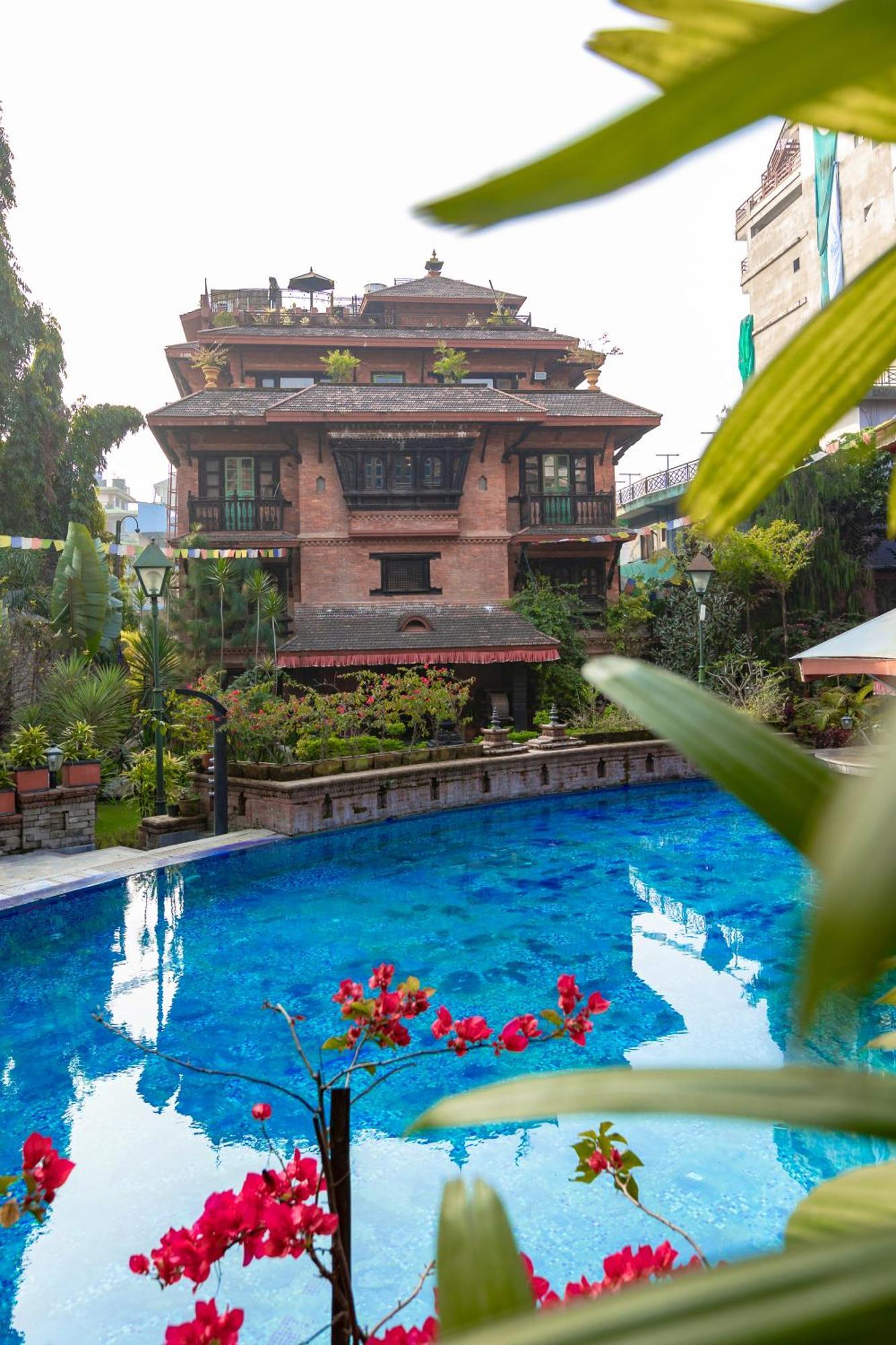 Heritage Hotel Suites And Spa Pokhara Dış mekan fotoğraf