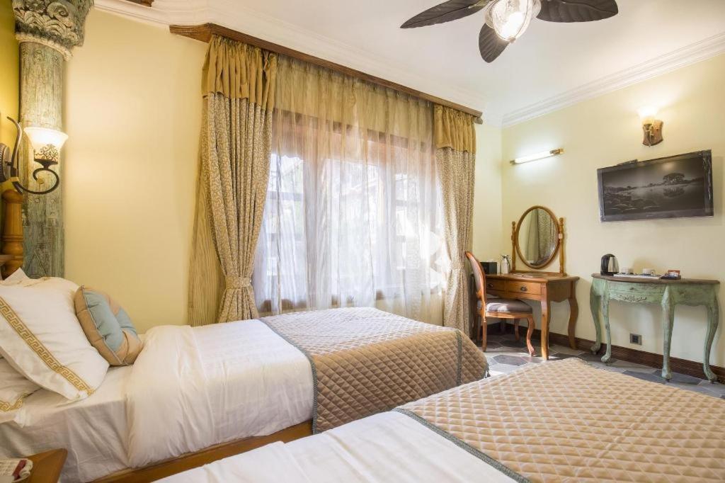 Heritage Hotel Suites And Spa Pokhara Dış mekan fotoğraf