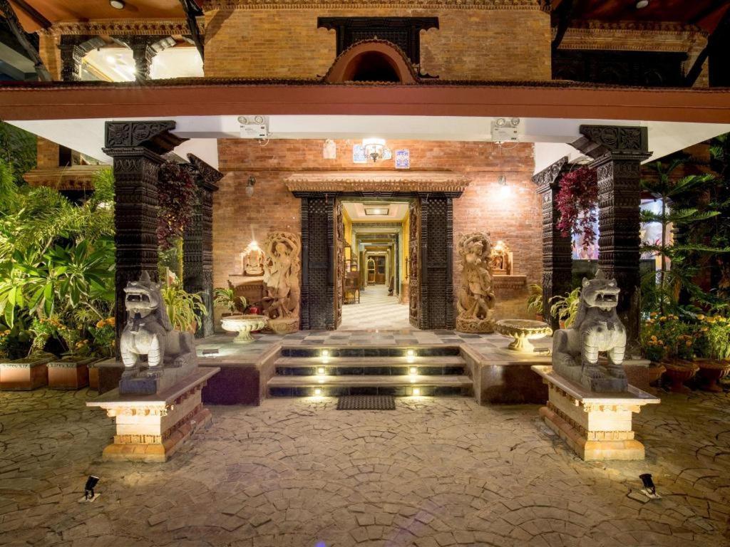 Heritage Hotel Suites And Spa Pokhara Dış mekan fotoğraf